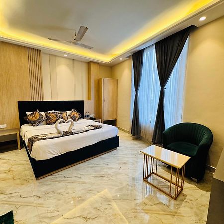 Hotel 51 Amritsar Zewnętrze zdjęcie