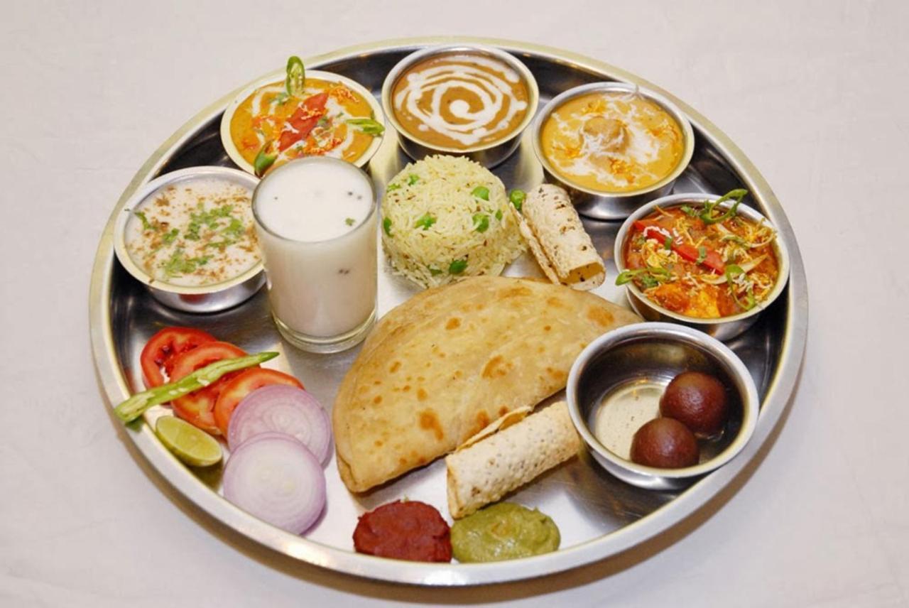 Hotel 51 Amritsar Zewnętrze zdjęcie