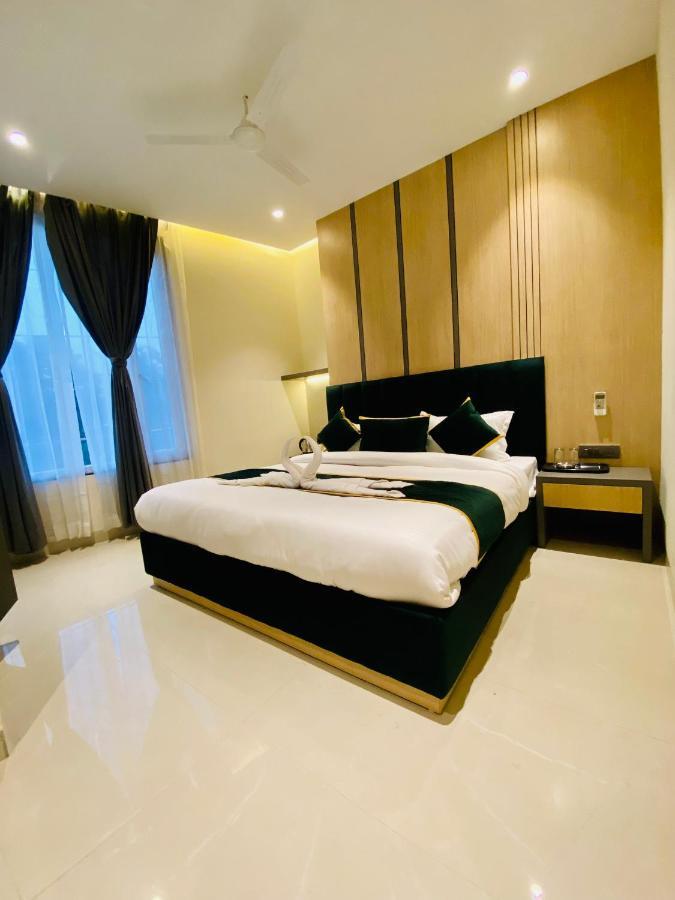 Hotel 51 Amritsar Zewnętrze zdjęcie