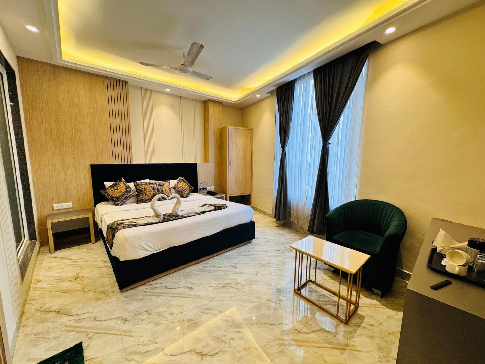 Hotel 51 Amritsar Zewnętrze zdjęcie